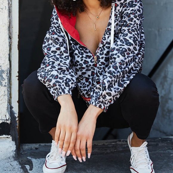 Active Hoodie Windbreaker Leopard Print Anorak NWT - Picture 2 of 6